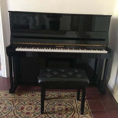 Bohemian Apartment Terrace Downtown Катания Екстериор снимка